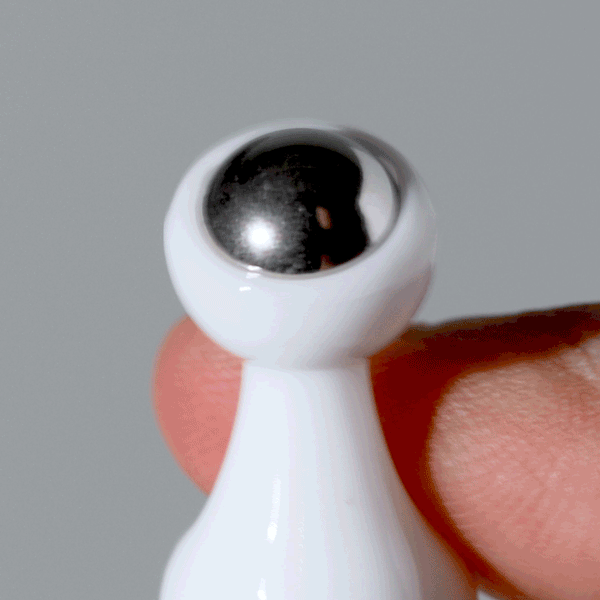 TIRTIR Collagen Lifting Eye Cream metal roller applicator texture demonstration