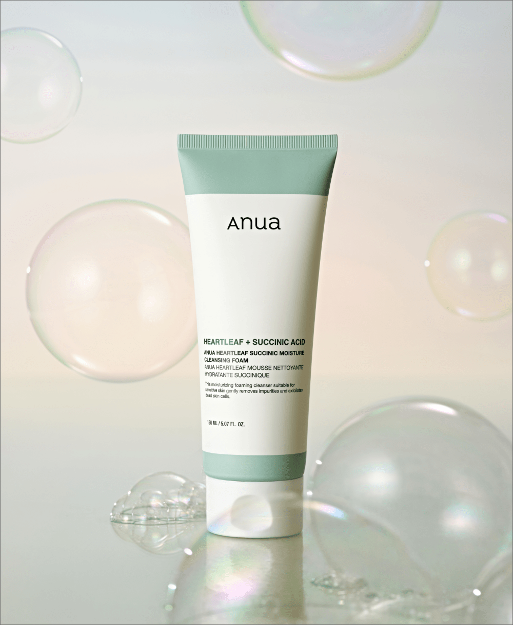 Official Anua Heartleaf Succinic Moisture Cleansing Foam 150ml with bubbles