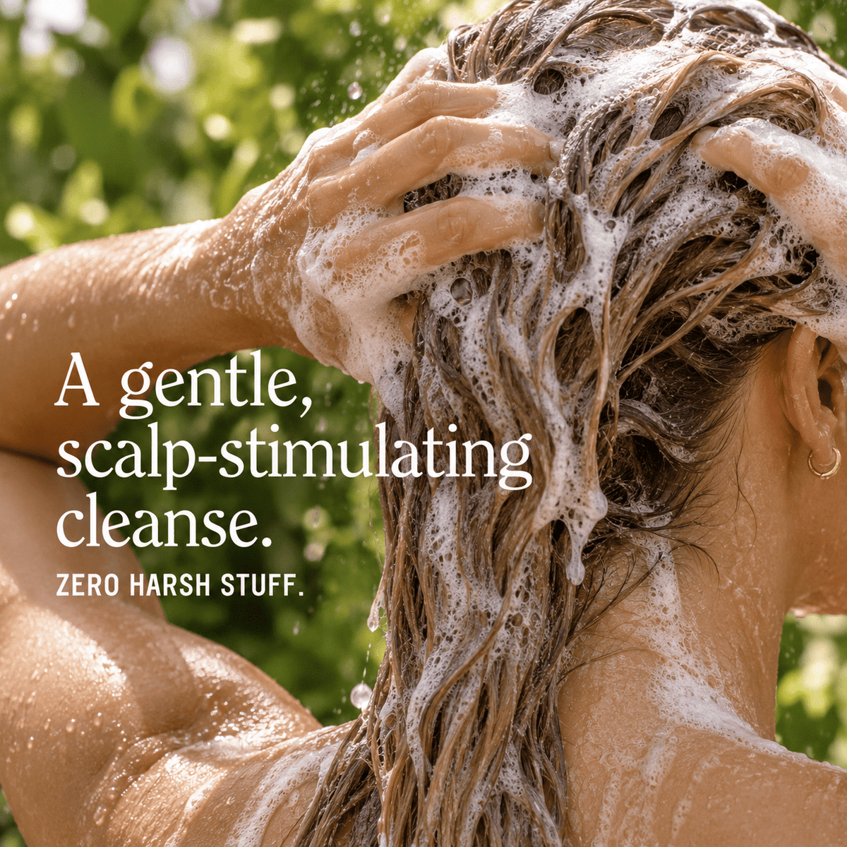 Gentle scalp-stimulating shampoo cleanse with lather