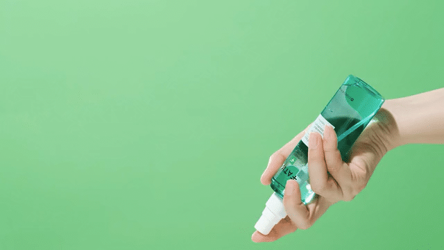 FATION Nosca9 Body Mist: inverted spray motion