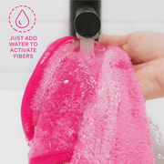 MakeUp Eraser PRO water activated fibers under running water