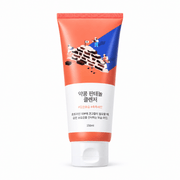 Soybean Panthenol Cleanser on white background