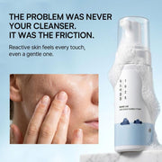 ROUND LAB Dokdo Bubble Foam product and skin-friction infographic